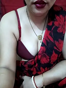 Snapshot of Priya_Boudi chatting on 03.10.25 Priya Boudi online show from 03.10.25