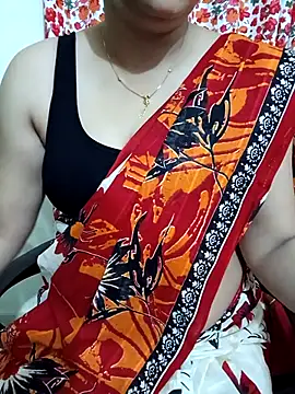 Snapshot of Priya_Boudi chatting on 10.28.25 Priya Boudi online show from 10.28.25