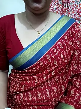 Snapshot of Priya_Boudi chatting on 11.06.25 Priya Boudi online show from 11.06.25