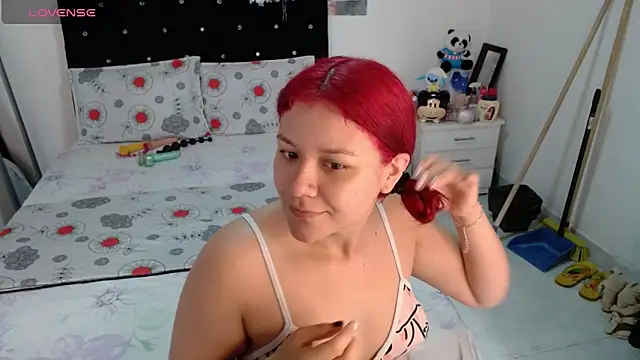 soniafuckboobs online show from 04.28.26