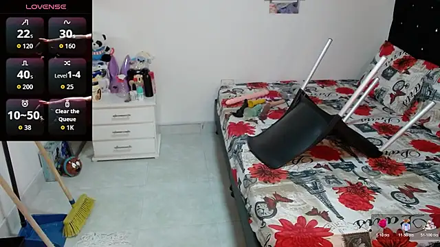 soniafuckboobs online show from 06.10.26