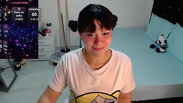 Snapshot of soniafuckboobs chatting on 07.21.26 soniafuckboobs online show from 07.21.26