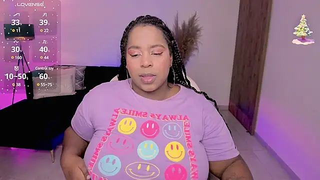 Snapshot of Rebeka_spencer chatting on 12.21.24 Rebeka spencer online show from 12.21.24