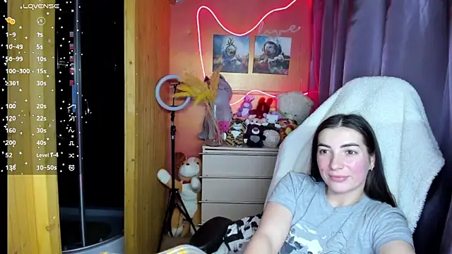 Snapshot of Fiery_Brunette_ chatting on 01.15.26 Fiery Brunette online show from 01.15.26