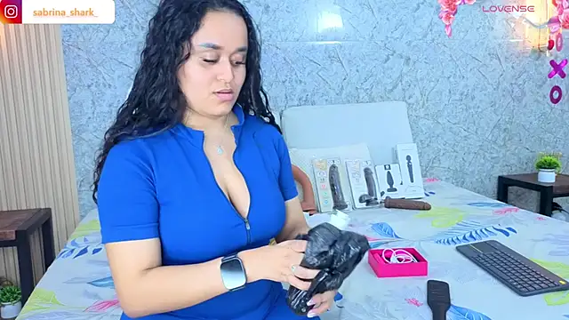 Snapshot of sabrina_shark_ chatting on 02.03.26 sabrina shark online show from 02.03.26