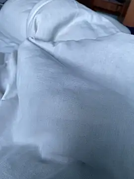 Snapshot of SLdickboy01 chatting on 02.07.25 SLdickboy01 online show from 02.07.25