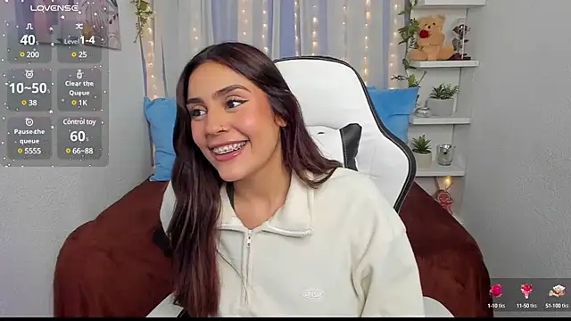 HazzelGray online show from 02.16.25