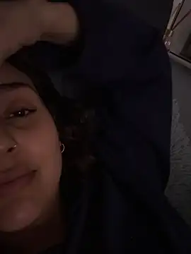 HazzelGray online show from 03.04.25