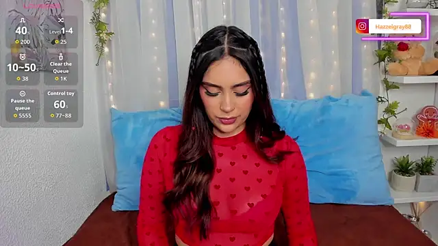 HazzelGray online show from 10.16.25