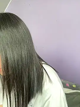 hannahb-e online show from 09.21.25