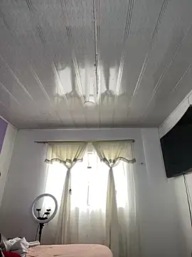 hannahb-e online show from 03.05.26