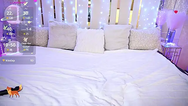 Marina Mur  online show from 03.13.25