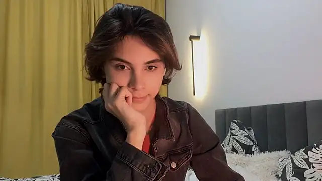 Snapshot of k0sta_ chatting on 01.22.25 k0sta online show from 01.22.25