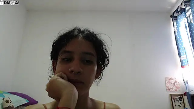 AlinaWoolf  online show from 11.26.25