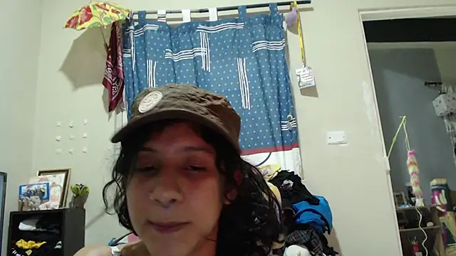 AlinaWoolf  online show from 05.11.26