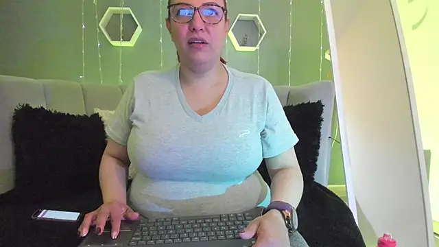 Snapshot of Sammy_owens_ chatting on 03.20.25 Sammy owens online show from 03.20.25