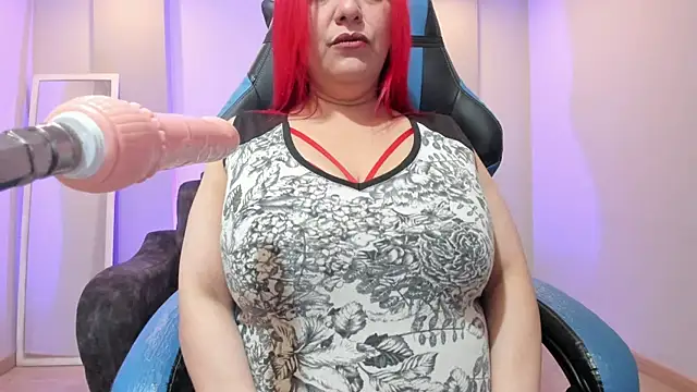 Snapshot of Sammy_owens_ chatting on 11.26.25 Sammy owens online show from 11.26.25