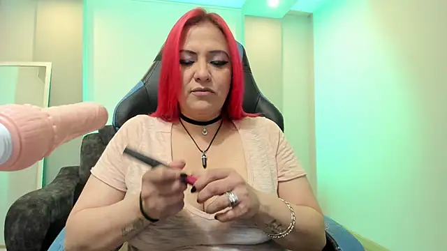 Snapshot of Sammy_owens_ chatting on 01.11.26 Sammy owens online show from 01.11.26