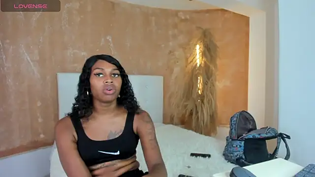 shenielxx online show from 09.17.25