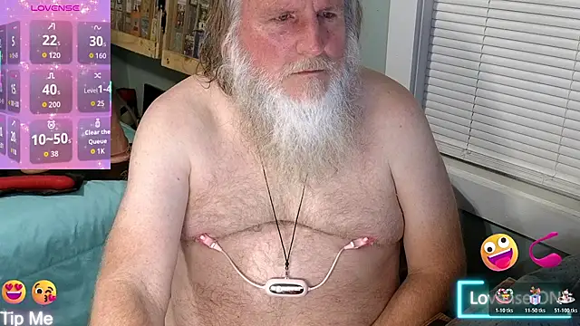 Snapshot of keithobrian_SC chatting on 11.30.25 keithobrian SC online show from 11.30.25