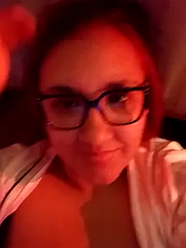 Isabella Du online show from 05.05.26