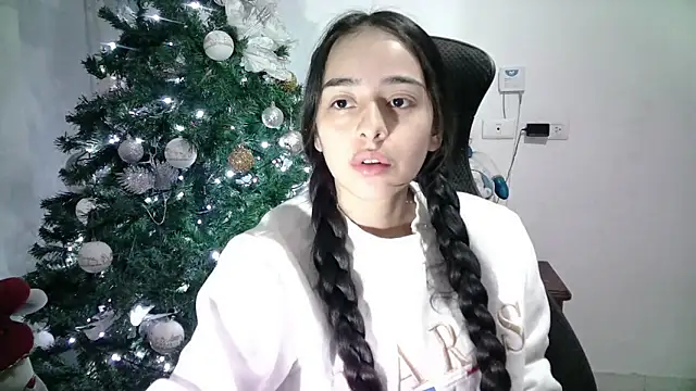 Snapshot of aineangeel chatting on 01.21.25 aineangeel online show from 01.21.25