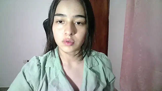 Snapshot of aineangeel chatting on 09.20.25 aineangeel online show from 09.20.25