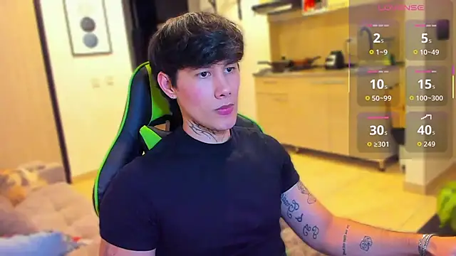 Snapshot of JayHotxxx chatting on 01.12.26 JayHotxxx online show from 01.12.26