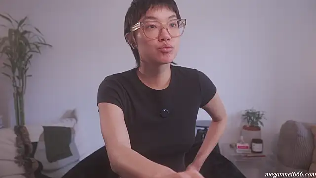 meganmei666 online show from 04.20.26
