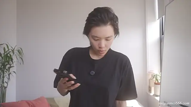 Snapshot of meganmei666 chatting on 07.25.26 meganmei666 online show from 07.25.26