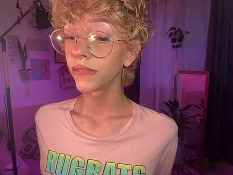 lyamthommpson online show from 03.19.26