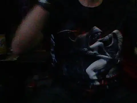 Snapshot of mrdemoncrowly chatting on 05.09.26 mrdemoncrowly online show from 05.09.26