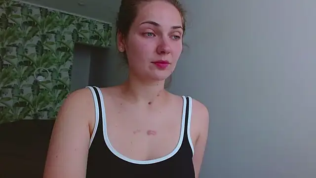 Olivia shine online show from 06.25.26