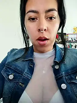 Snapshot of Emily_Wane chatting on 02.04.26 Emily Wane online show from 02.04.26