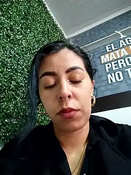 Snapshot of Emily_Wane chatting on 03.10.26 Emily Wane online show from 03.10.26