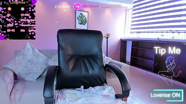 victoria mooree online show from 02.14.25