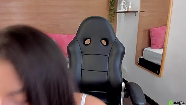 april  stone online show from 01.31.25