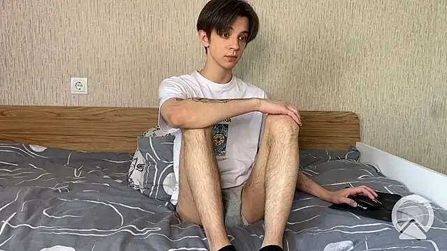 Snapshot of yoy_dee_oh chatting on 02.07.25 yoy dee oh online show from 02.07.25