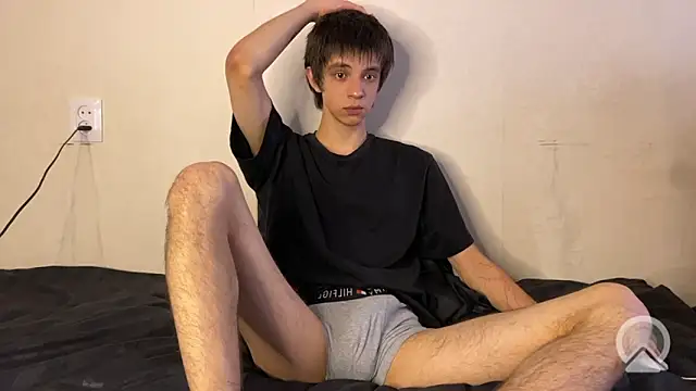 Snapshot of yoy_dee_oh chatting on 10.01.25 yoy dee oh online show from 10.01.25