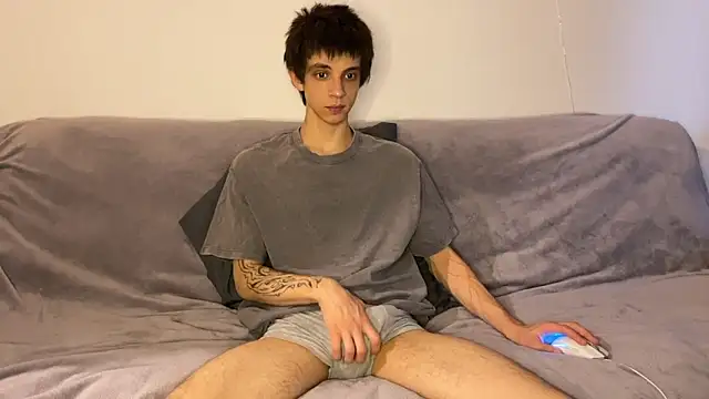 Snapshot of yoy_dee_oh chatting on 12.01.25 yoy dee oh online show from 12.01.25