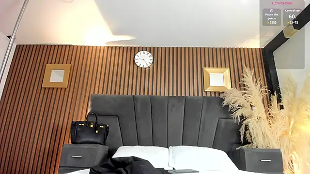 MeganFoxxi  online show from 02.21.26