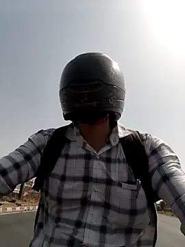 Snapshot of Lucifer21dragon chatting on 03.18.26 Lucifer21dragon online show from 03.18.26