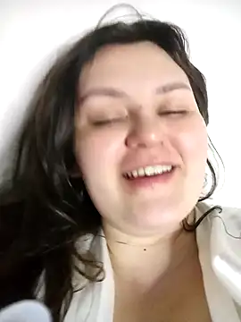 Snapshot of BlackCurly chatting on 02.16.25 BlackCurly online show from 02.16.25