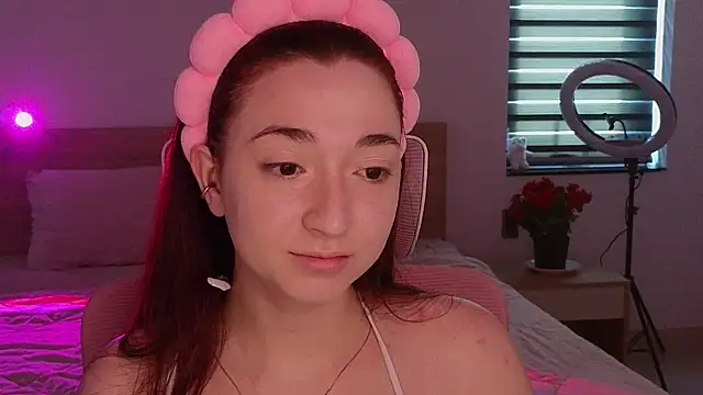 YasmineWest online show from 05.07.26