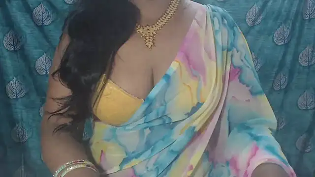 Snapshot of Sophia_your chatting on 11.26.25 Sophia your online show from 11.26.25