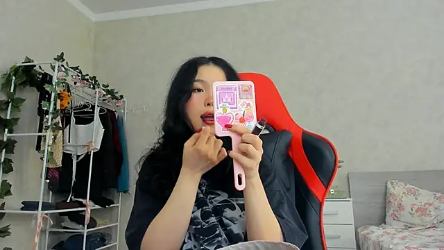 Snapshot of wastforu chatting on 01.30.25 wastforu online show from 01.30.25