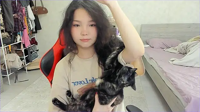 Snapshot of wastforu chatting on 11.21.25 wastforu online show from 11.21.25