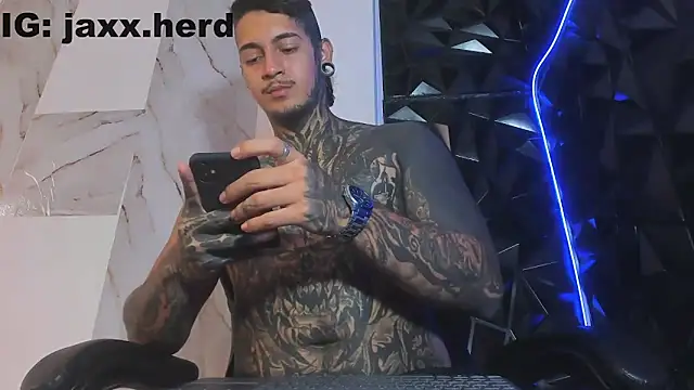 JAXXXONHERD online show from 10.04.25