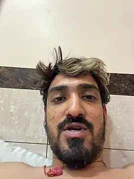 Snapshot of hornyguy271192 chatting on 02.22.26 hornyguy271192 online show from 02.22.26