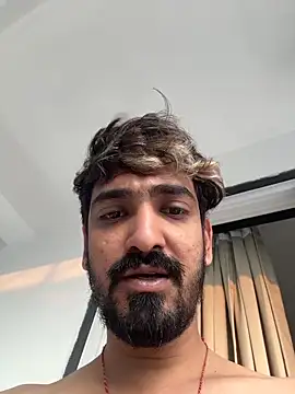 Snapshot of hornyguy271192 chatting on 03.03.26 hornyguy271192 online show from 03.03.26